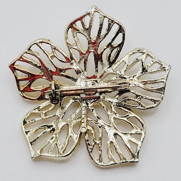 Vintage Signed GERRY'S Flower Brooch Gold Tone Timeless Classic Textured Exc Con - Picture 3 of 5